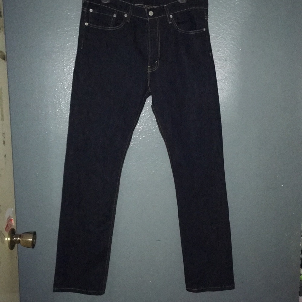 Levi’s 513 dark blue jeans